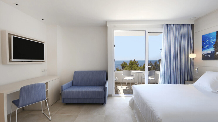 Sea-View Priority Location Double Room